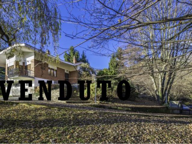 Villa Indipendente in vendita a Unione Montana di Comuni delle Valli di Lanzo, Ceronda e Casternone, Piemonte