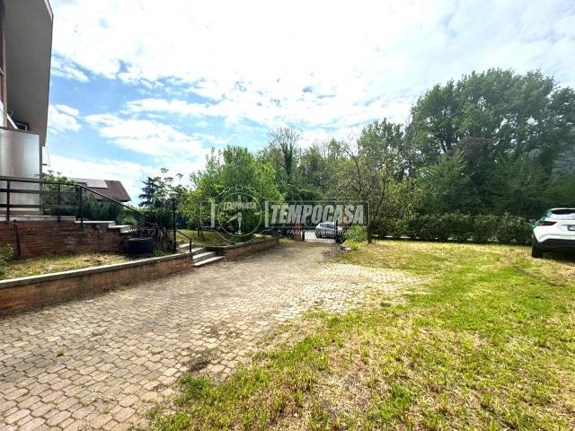 Villa Indipendente in vendita a Unione Montana di Comuni delle Valli di Lanzo, Ceronda e Casternone, Piemonte