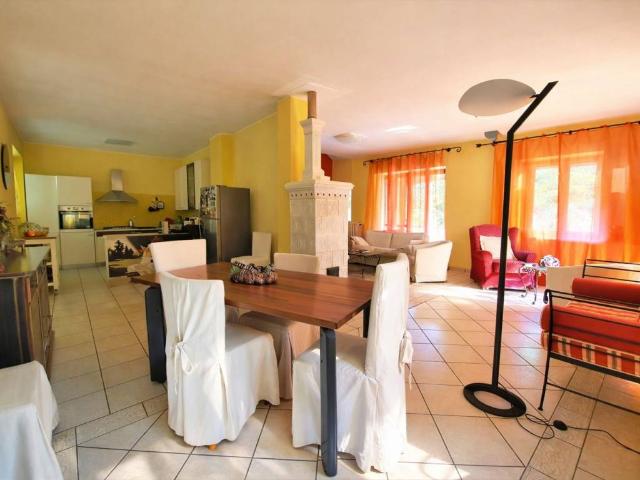 Villa Indipendente in vendita a Unione Montana di Comuni delle Valli di Lanzo, Ceronda e Casternone, Piemonte