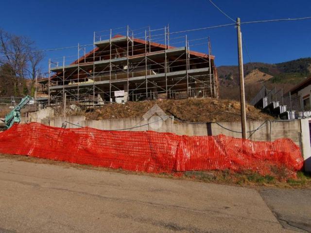 Villa Indipendente in vendita a Unione Montana di Comuni delle Valli di Lanzo, Ceronda e Casternone, Piemonte