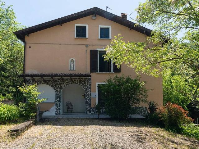 Villa Indipendente in vendita a Val Di Nizza, Lombardia