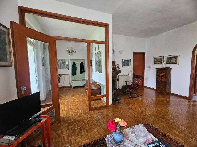 Villa Indipendente in vendita a Val Di Nizza, Lombardia