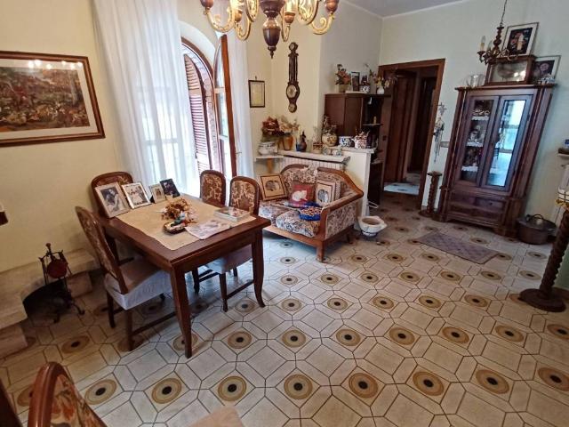 Villa Indipendente in vendita a Val Di Nizza, Lombardia