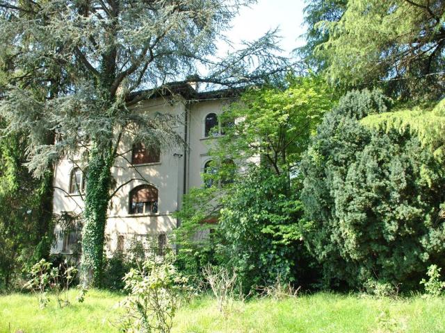 Villa Indipendente in vendita a Valdagno, Veneto