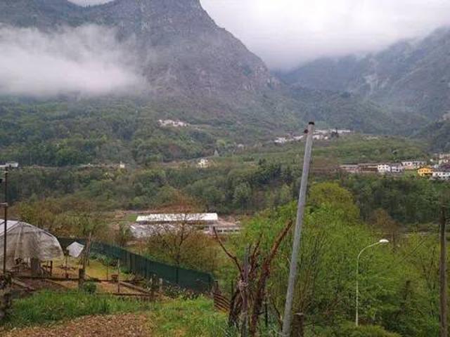 Villa Indipendente in vendita a Valdastico, Veneto