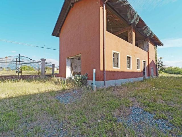 Villa Indipendente in vendita a Piemonte, Biella
