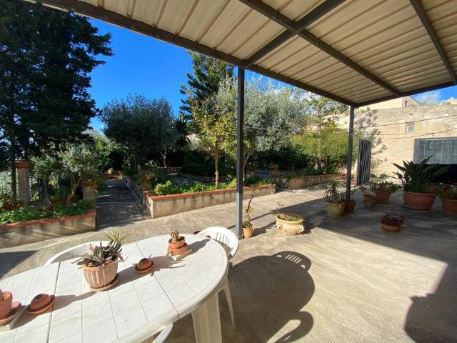 Villa Indipendente in vendita a Fico, Valderice
