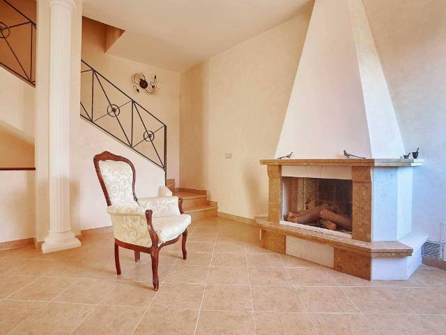 Villa Indipendente in vendita a Sant'Andrea, Valderice