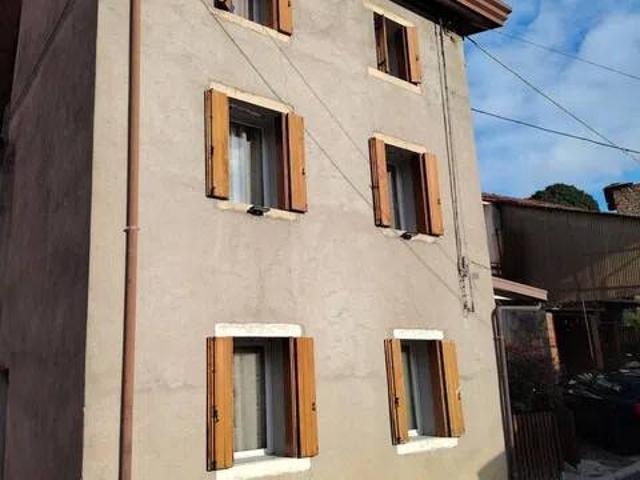 Villa Indipendente in vendita a Valdobbiadene, Veneto
