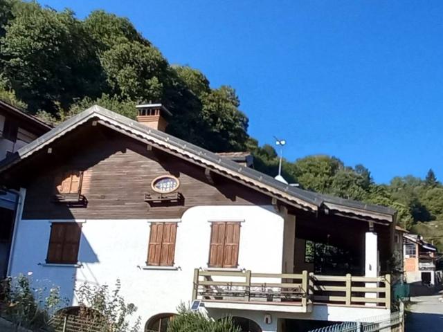 Villa Indipendente in vendita a Valpiana, Valduggia