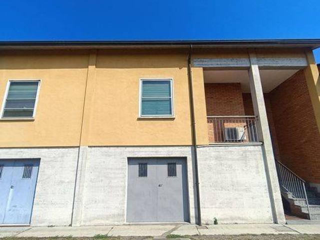 Villa Indipendente in vendita a Valeggio, Lombardia