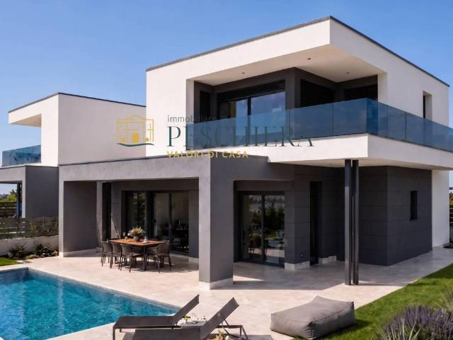 Villa Indipendente in vendita a Santa Lucia, Valeggio Sul Mincio