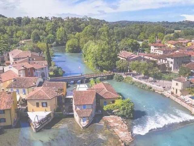 Villa Indipendente in vendita a Borghetto, Valeggio Sul Mincio