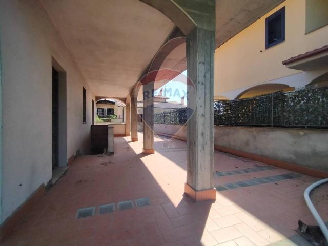 Villa Indipendente in vendita a Valentano, Lazio