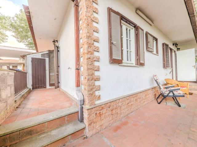 Villa Indipendente in vendita a Valentano, Lazio