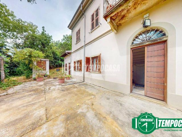 Villa Indipendente in vendita a Piemonte, Alessandria