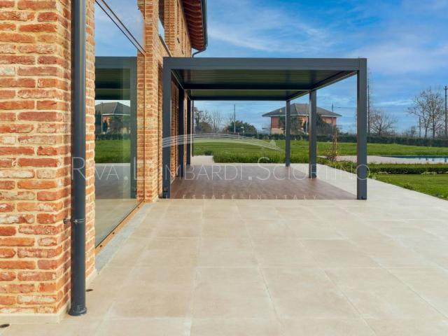 Villa Indipendente in vendita a Piemonte, Alessandria