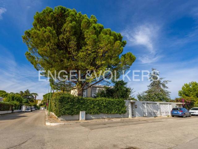 Villa Indipendente in vendita a Puglia, Bari