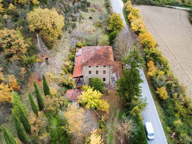 Villa Indipendente in vendita a Valfabbrica, Umbria