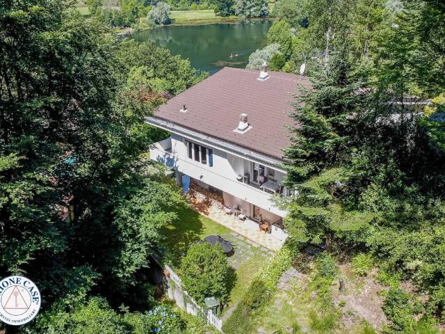 Villa Indipendente in vendita a Comunità Montana del Piambello, Valganna