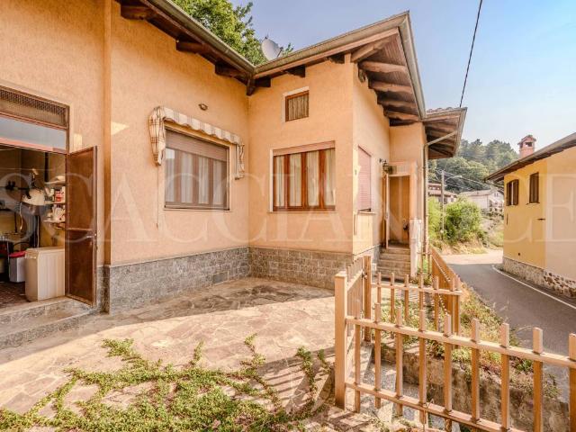 Villa Indipendente in vendita a Piemonte, Biella