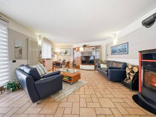 Villa Indipendente in vendita a Comunità della Vallagarina, Vallarsa