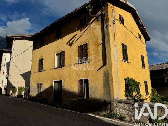 Villa Indipendente in vendita a Comunità della Vallagarina, Vallarsa