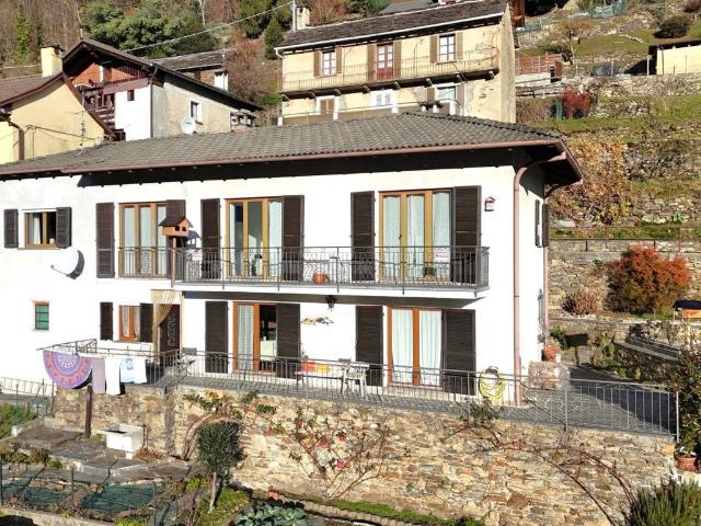 Villa Indipendente in vendita a Valle Cannobina, Piemonte