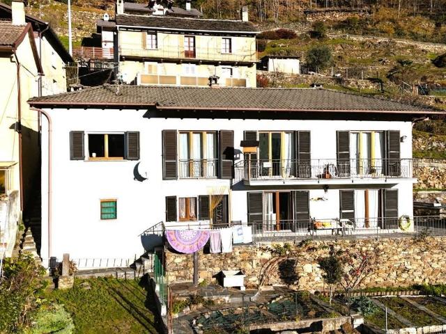 Villa Indipendente in vendita a Valle Cannobina, Piemonte