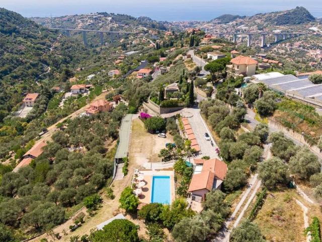 Villa Indipendente in vendita a Madonna della Neve, Vallebona