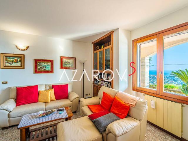 Villa Indipendente in vendita a Bordighera, Liguria