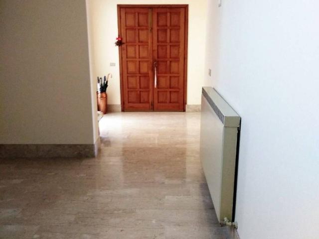 Villa Indipendente in vendita a Vallecrosia, Liguria