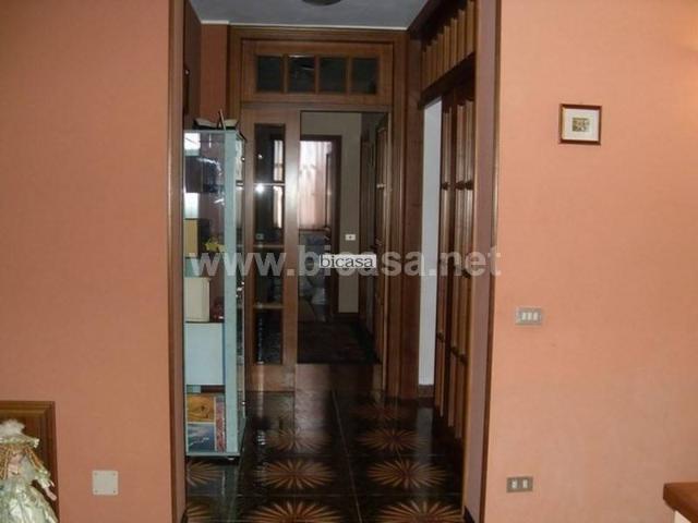 Villa Indipendente in vendita a Vallefoglia, Marche