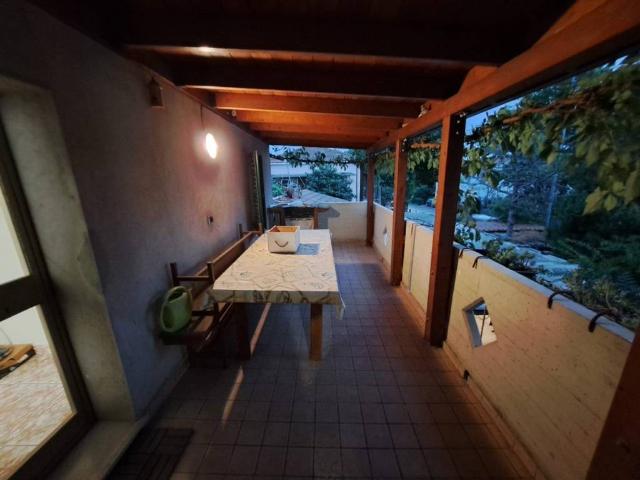 Villa Indipendente in vendita a Vallefoglia, Marche