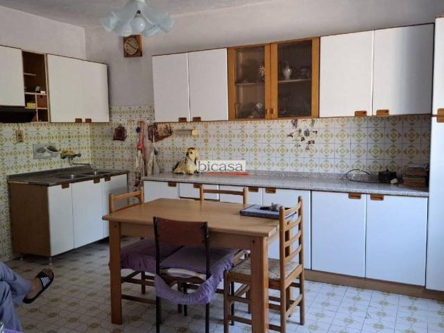 Villa Indipendente in vendita a Villa Fastiggi, Marche