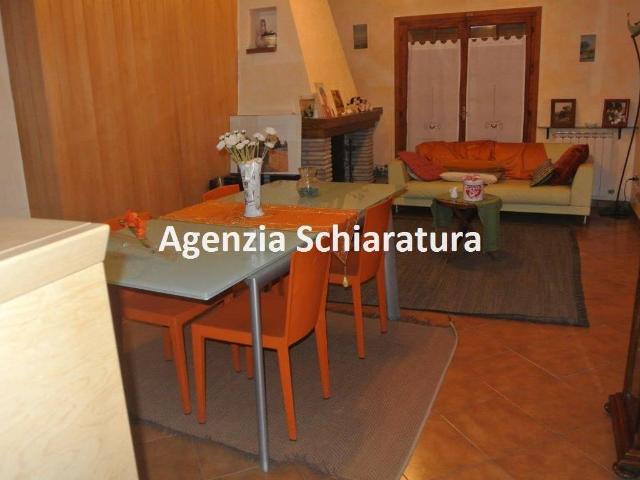 Villa Indipendente in vendita a Vallefoglia, Marche