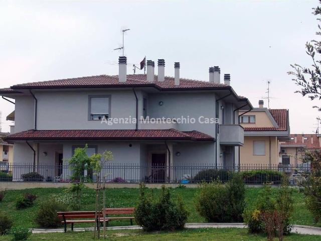 Villa Indipendente in vendita a Vallefoglia, Marche