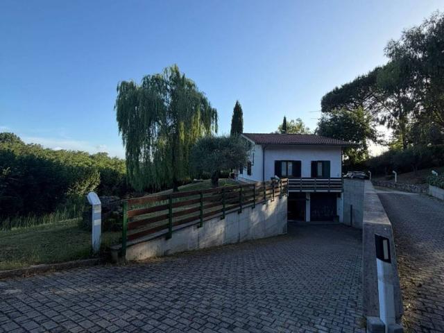 Villa Indipendente in vendita a La Valle, Roma Capitale