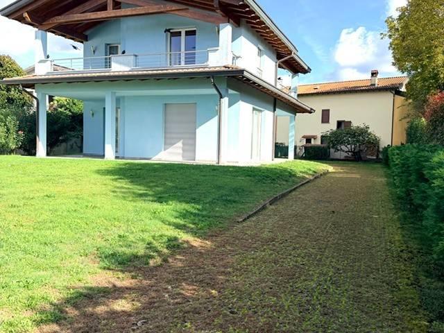 Villa Indipendente in vendita a Casanova Lanza, Valmorea