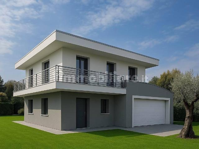 Villa Indipendente in vendita a Valmorea, Lombardia