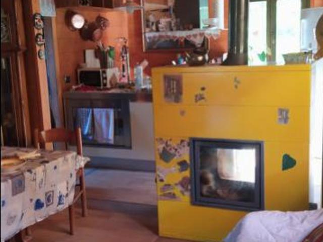 Villa Indipendente in vendita a Mormorola, Reggio Emilia