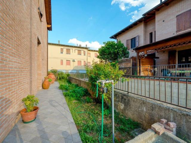 Villa Indipendente in vendita a Unione dei comuni Valli del Reno, Lavino e Samoggia, Pragatto