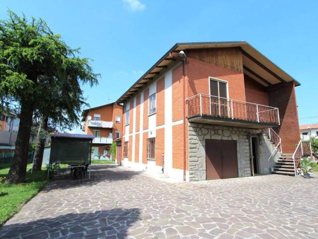 Villa Indipendente in vendita a Unione dei comuni Valli del Reno, Lavino e Samoggia, Bazzano