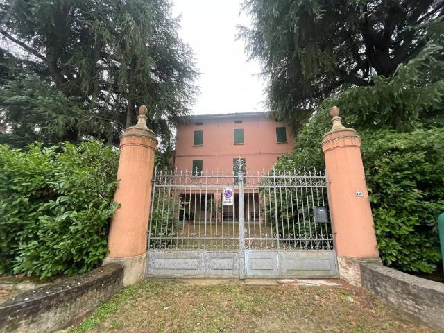 Villa Indipendente in vendita a Unione dei comuni Valli del Reno, Lavino e Samoggia, Pragatto