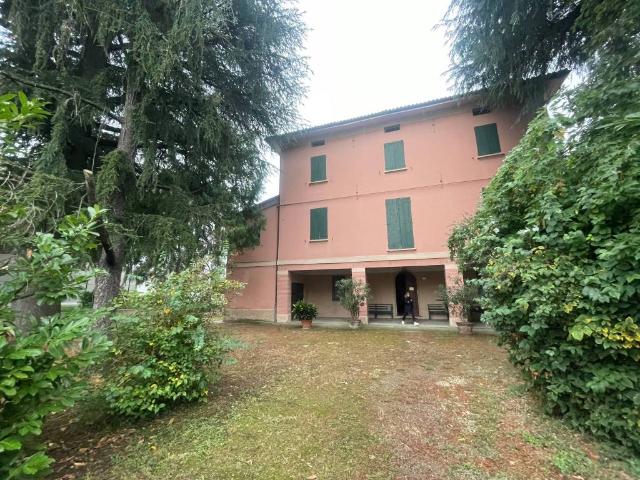 Villa Indipendente in vendita a Unione dei comuni Valli del Reno, Lavino e Samoggia, Pragatto