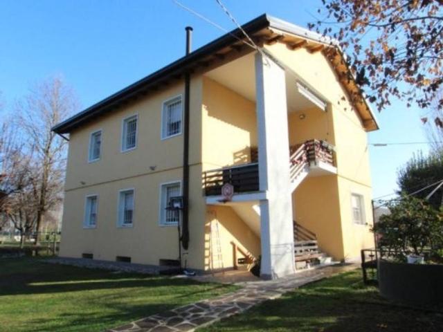 Villa Indipendente in vendita a Unione dei comuni Valli del Reno, Lavino e Samoggia, Reggio Emilia