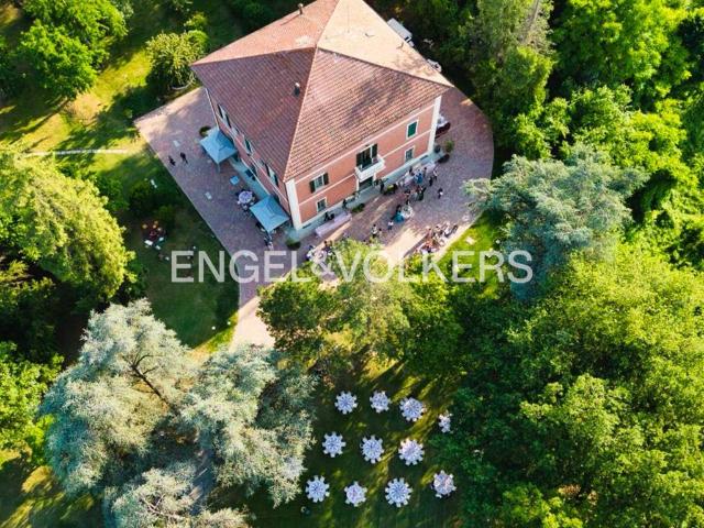 Villa Indipendente in vendita a Unione dei comuni Valli del Reno, Lavino e Samoggia, Pragatto