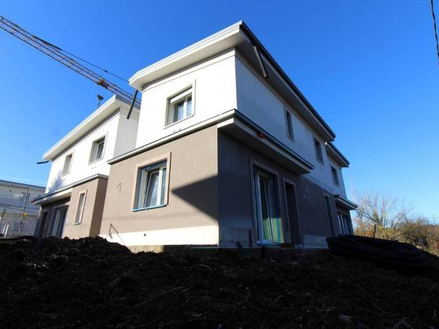 Villa Indipendente in vendita a Unione dei comuni Valli del Reno, Lavino e Samoggia, Bersagliera