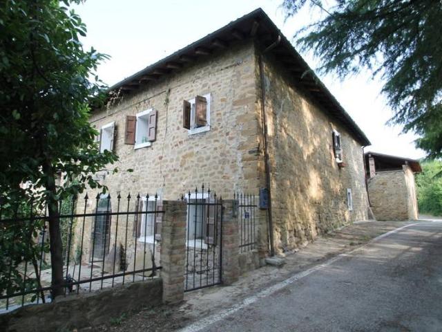 Rustico in vendita a Unione dei comuni Valli del Reno, Lavino e Samoggia, Reggio Emilia