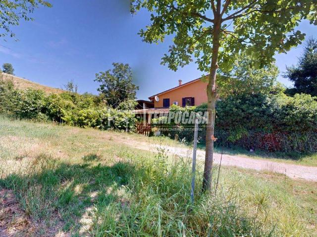 Villa Indipendente in vendita a Unione dei comuni Valli del Reno, Lavino e Samoggia, Montebudello